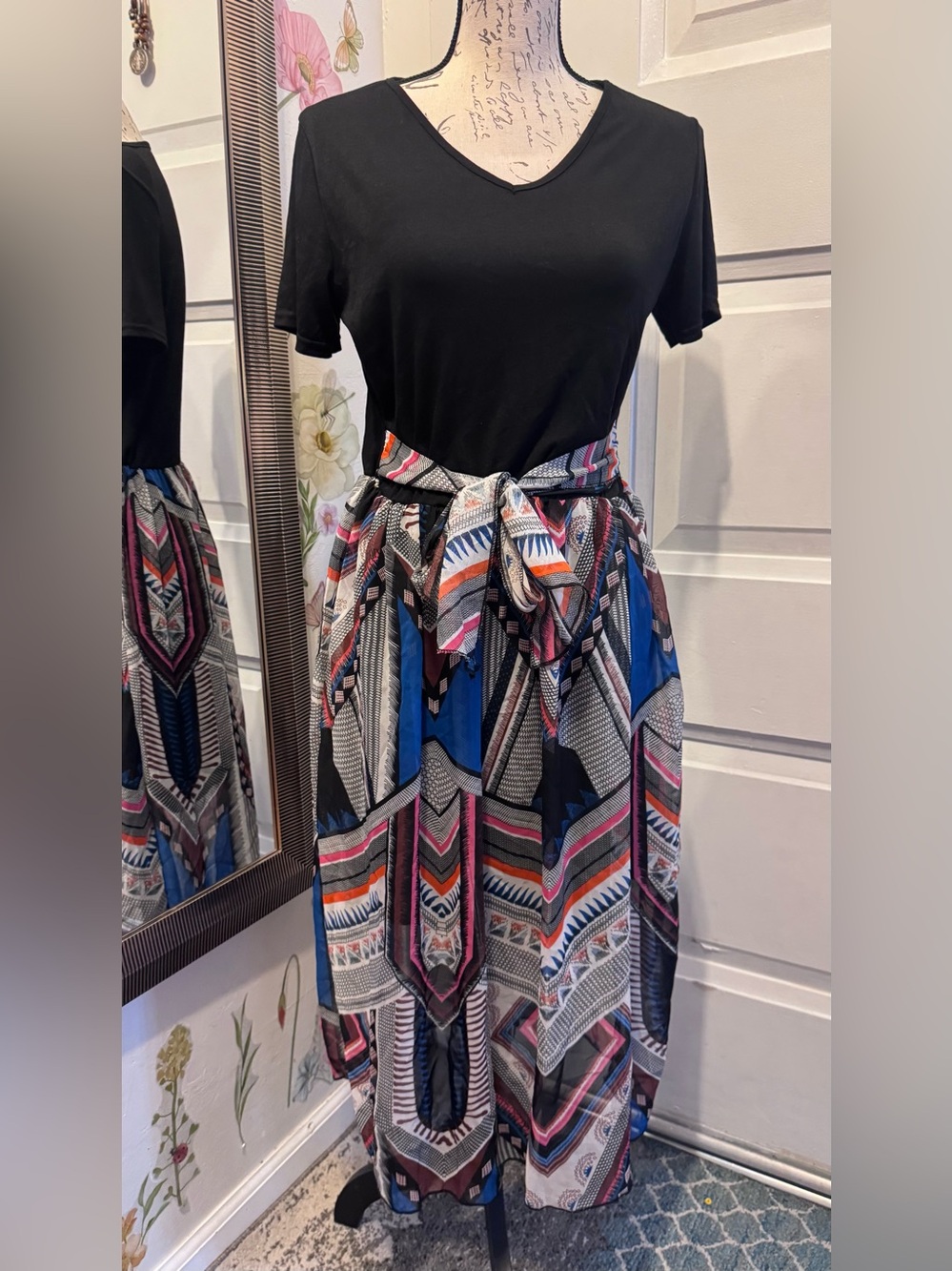 Black V-Neck Maxi Dress with Multicolor Geometric Skirt